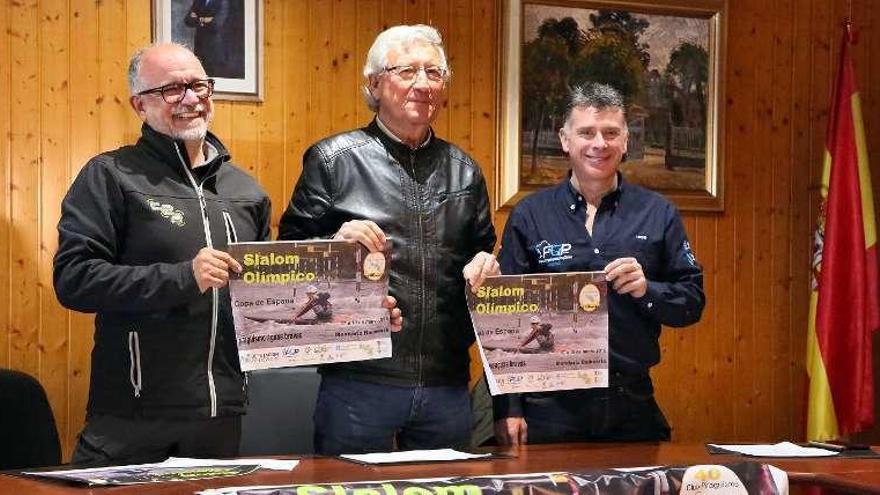 Presentación de la competición, ayer, en Mondariz Balneario. // A.H.