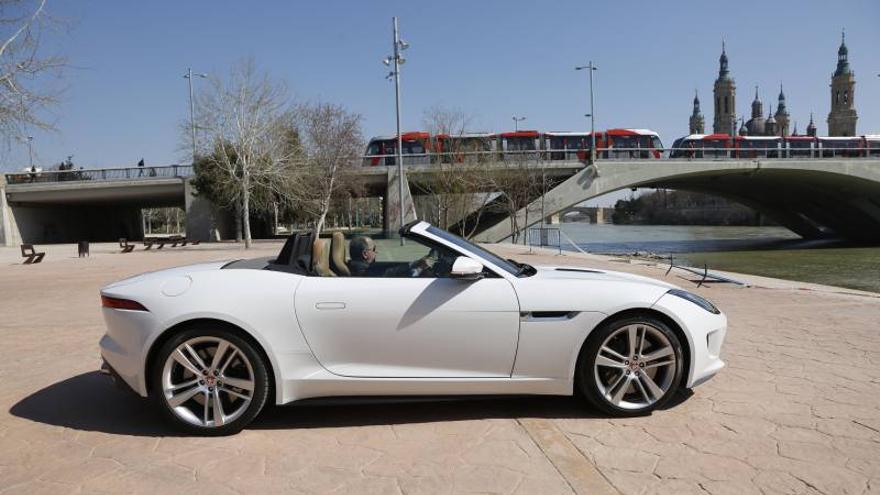 Jaguar F-Type Convertible, elegancia y deportividad