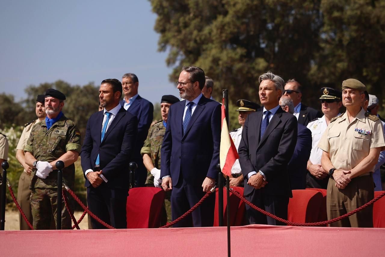 La BRI X celebra su 40º aniversario con una parada militar