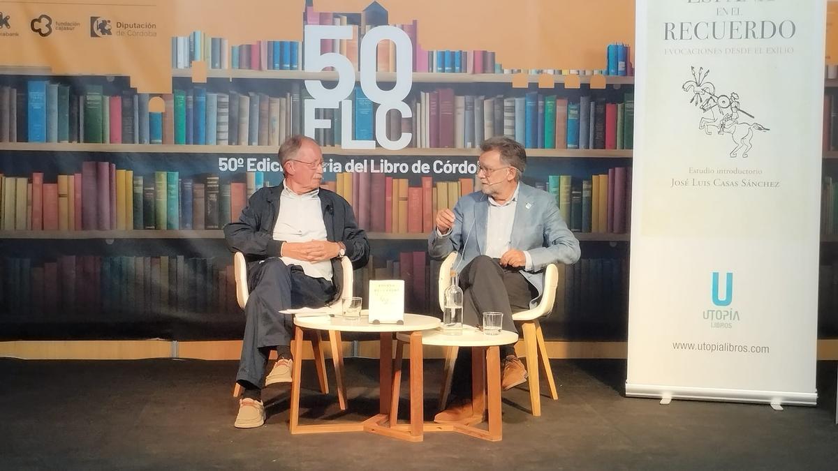 Antonio Barragán y José Luis Casas presentan 'España en el recuerdo' en la Feria del Libro de Córdoba.