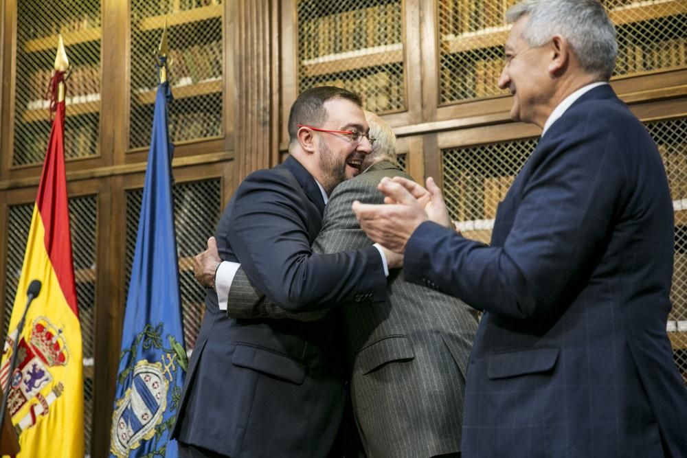 Toma de posesión de Pérez Simón