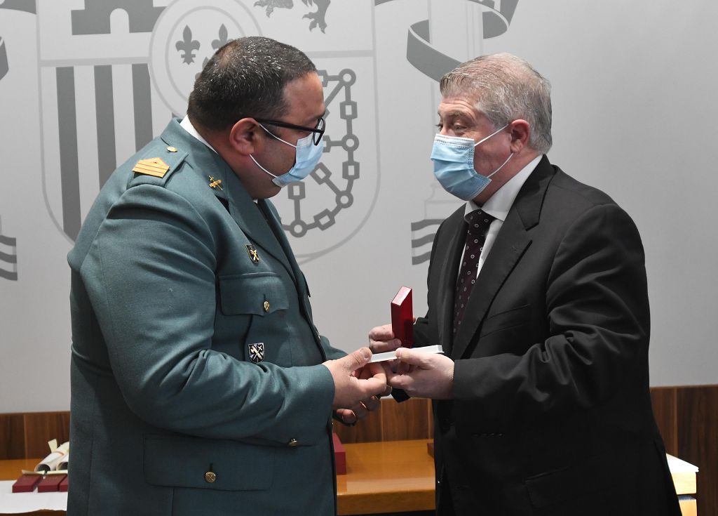 Entrega de medallas al mérito a Protección Civil