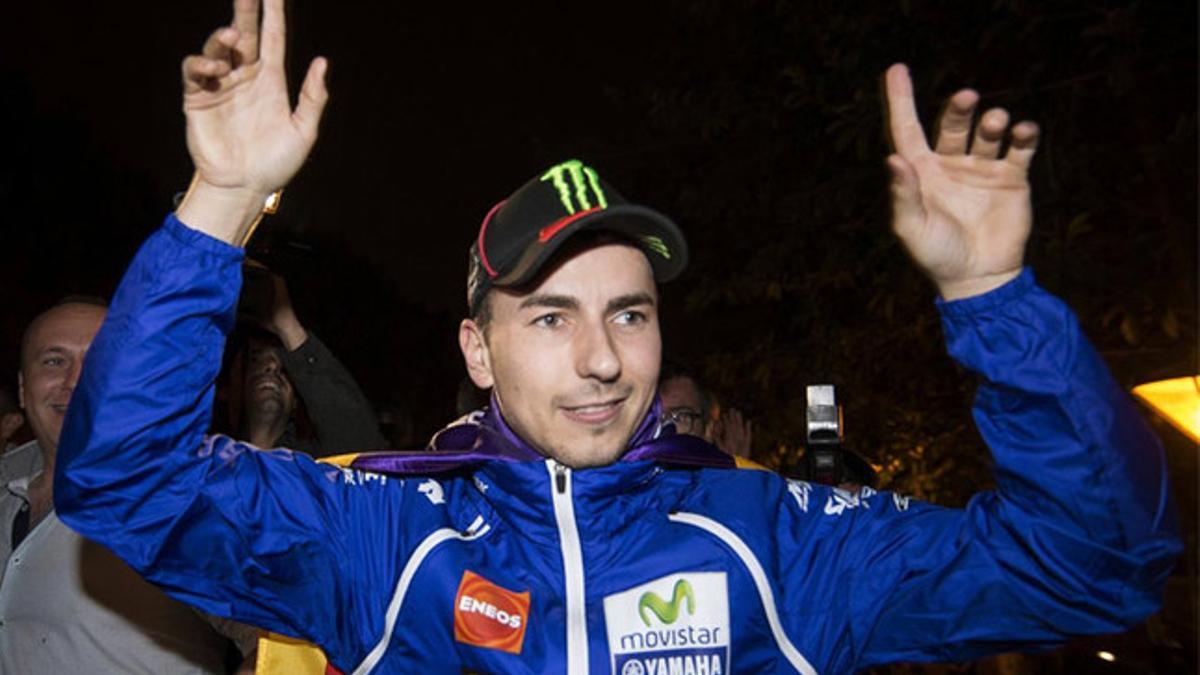 Lorenzo evita los problemas con Rossi