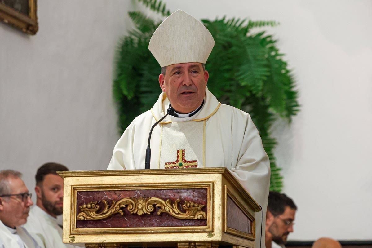 Todas las imágenes de la ordenación de Juan Carlos Rubertiello, diácono en Sant Antoni