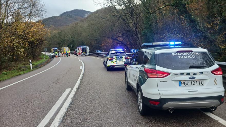 Fallece un hombre de 84 años en un accidente en Lena