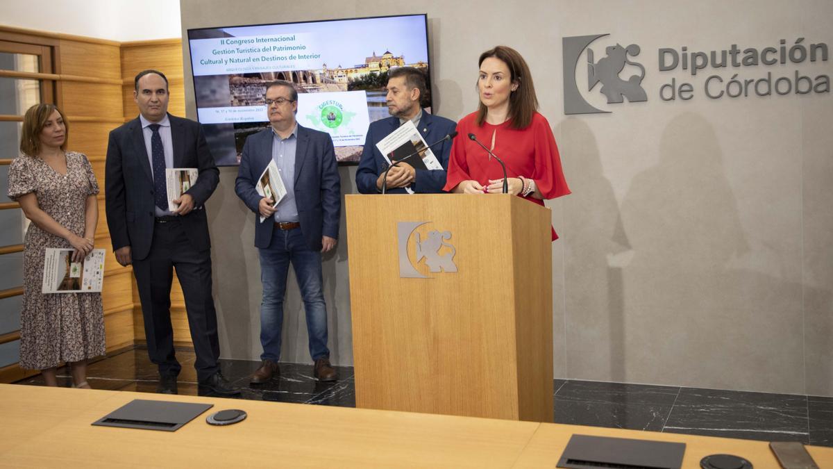 Presentación del congreso sobre gestión turística.