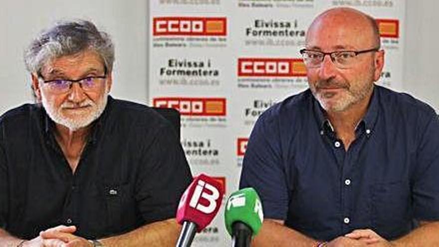 Fernando Lezcano y José Luis García, ayer en la sede de CCOO.