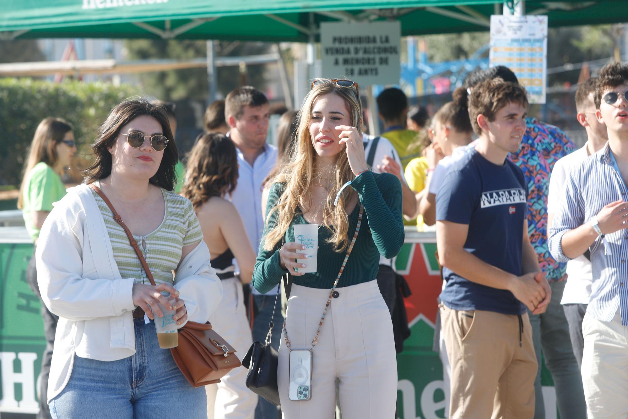 Búscate en las paellas universitarias de la Marina de València