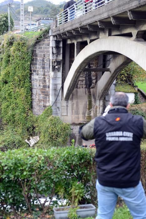 Rescatan el cadáver de un hombre en el río de Campomanes