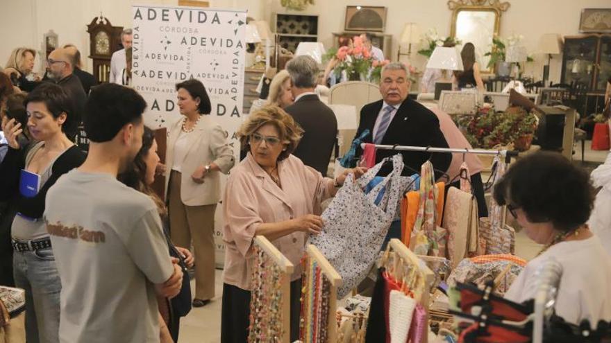 Adevida celebra su séptimo Baratillo de Primavera