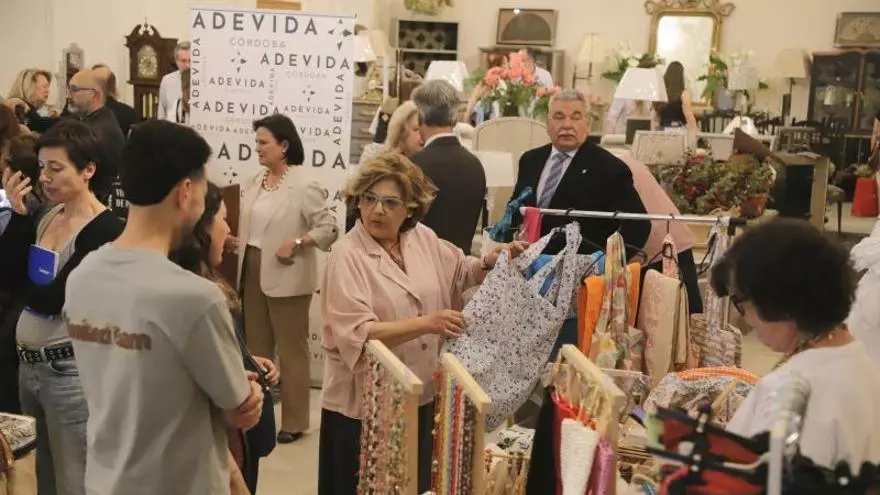 Adevida celebra su séptimo Baratillo de Primavera en Córdoba con el objetivo de recaudar fondos para proyectos sociales