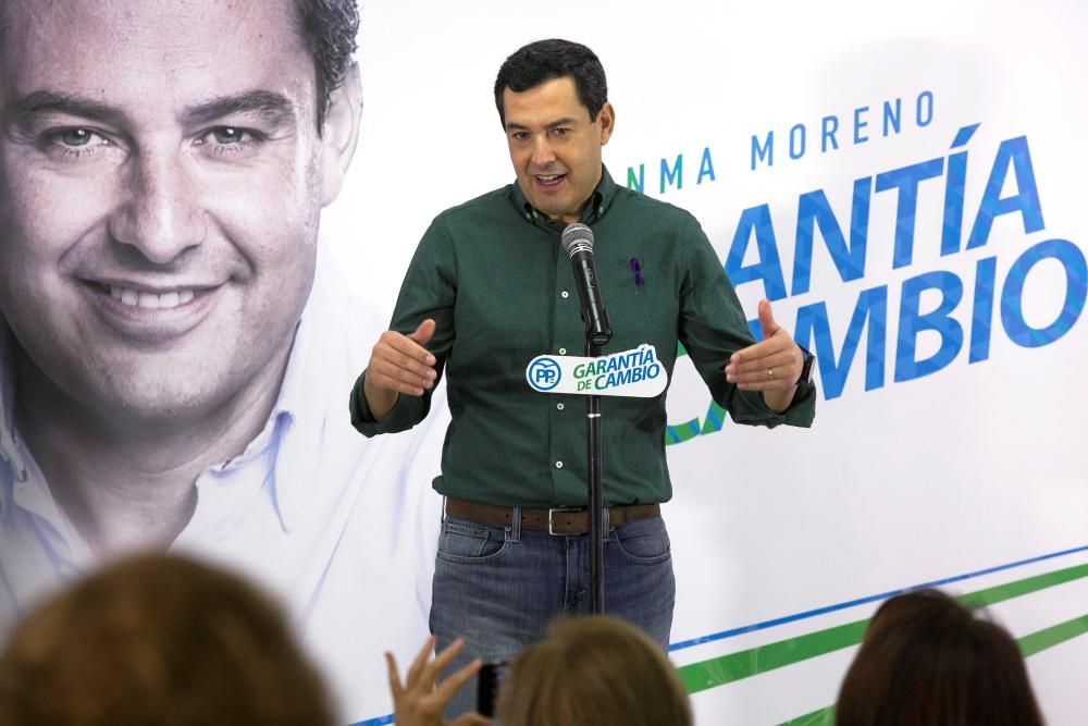 Candidato del Partido Popular en acto electoral.