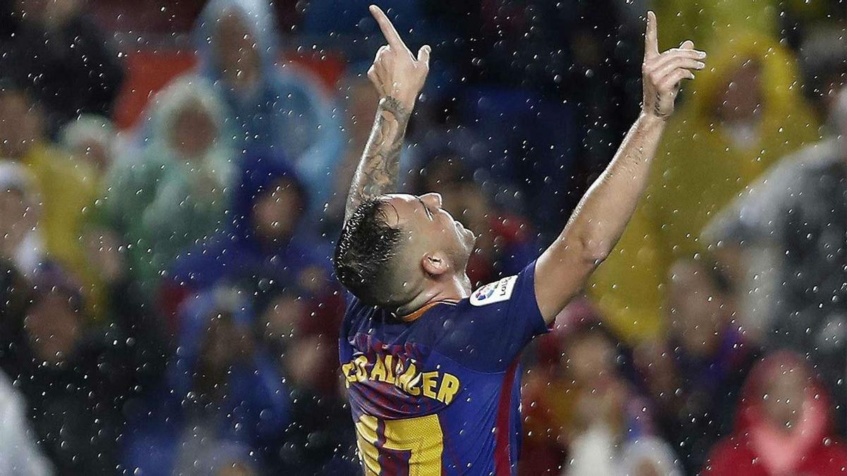 LALIGA | FC Barcelona - Sevilla (2-1): El doblete de Alcácer