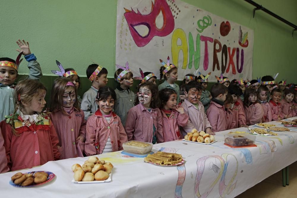 Antroxu en los colegios de Gijón