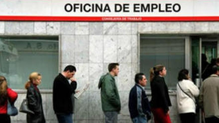 Las Islas destruyen en enero casi tanto empleo como el que se generó en un año