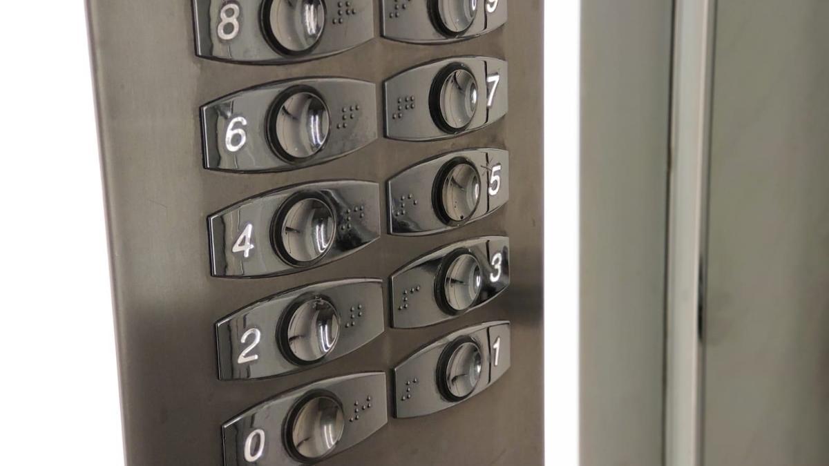 Los Administradores de Fincas advierten de los cambios en la normativa de ascensores