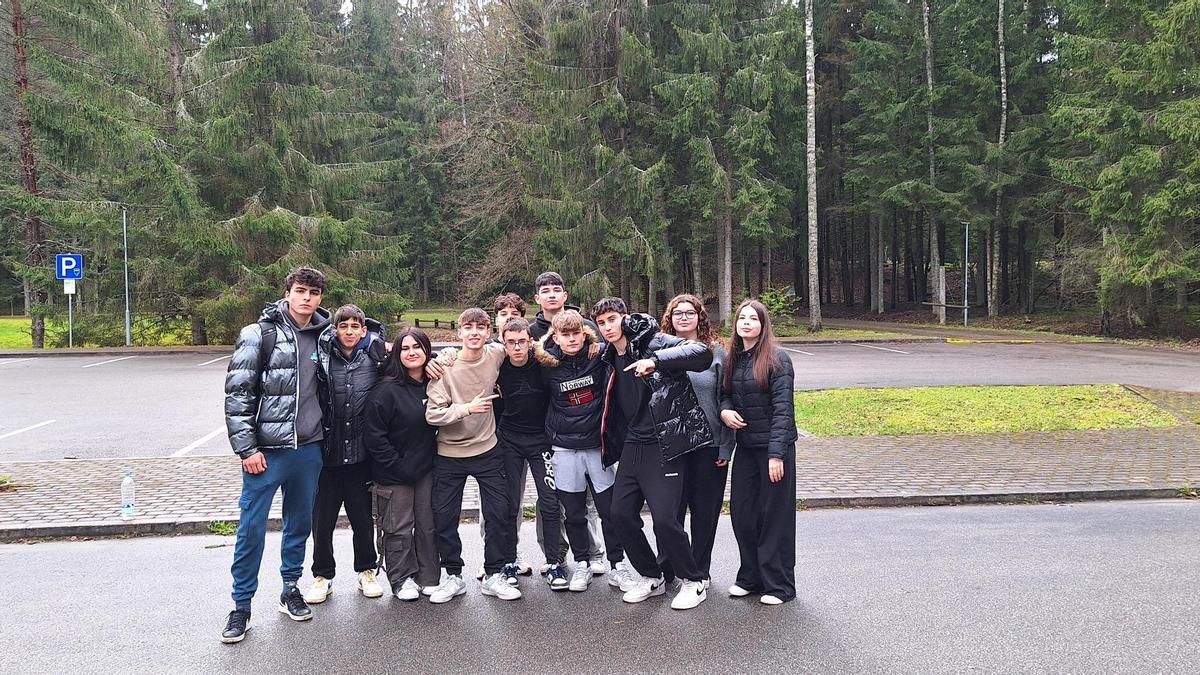 Un grupo de alumnos del IES Vicent Andrés Estellés en el Erasmus + en Letonia