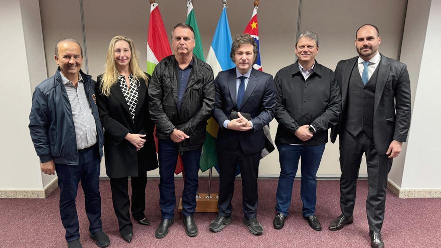 Milei y Bolsonaro se reúnen en Brasil a puerta cerrada