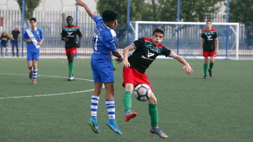 El Día del Fútbol Base comenzó ayer con la disputa de 10 finales