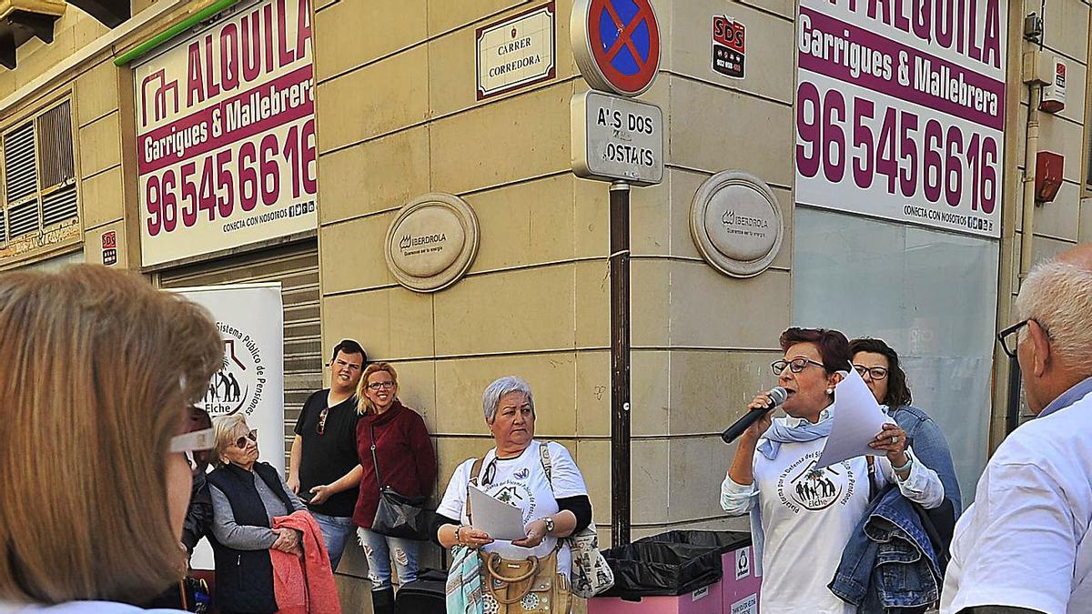 A protest by retirees in Elche to demand more dignified pensions, in file image. | MathiasSSerraA A protest by retirees in Elche to demand more dignified pensions, in file image. | MathiasSSerraA