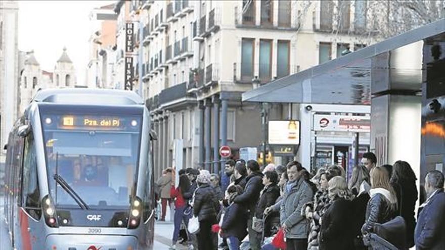 El tranvía intenta un acuerdo que ponga fin a los paros