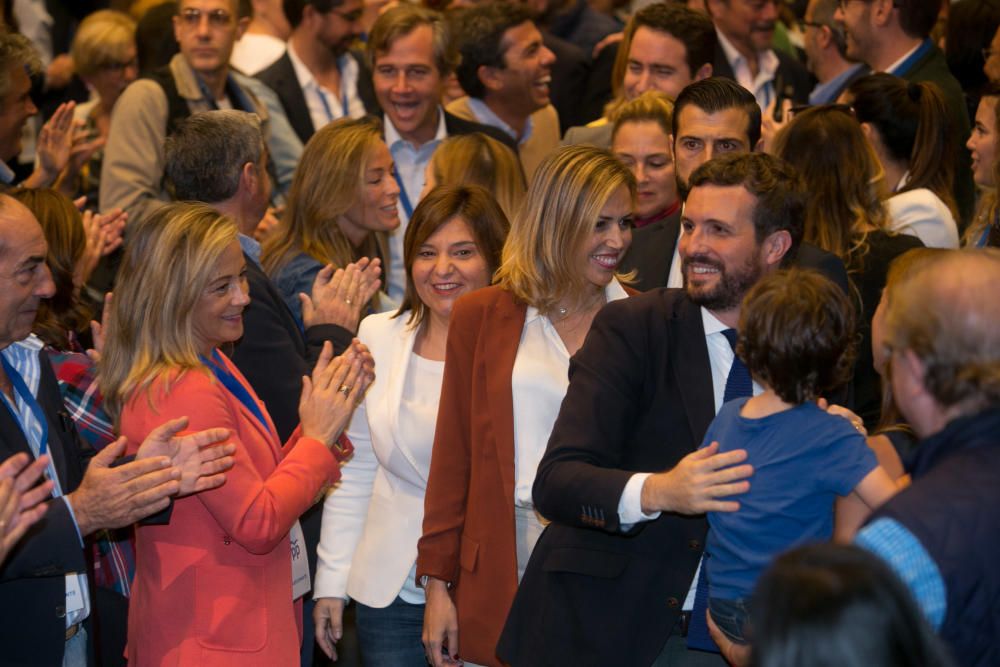 Pablo Casado centra su campaña en la economía durante un acto del PP celebrado en Alicante