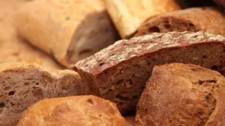 Les importants raons per les quals hauries d’eliminar el gluten de la teva dieta (encara que no siguis celíac)
