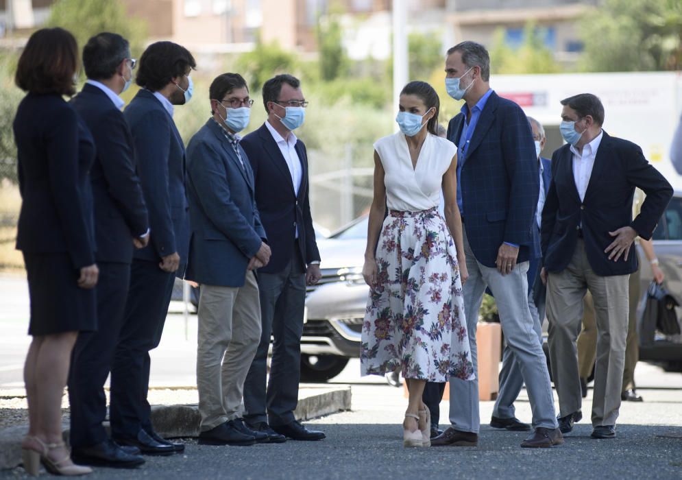 Visita del rey Felipe VI y la reina Letizia al IMIB en Murcia