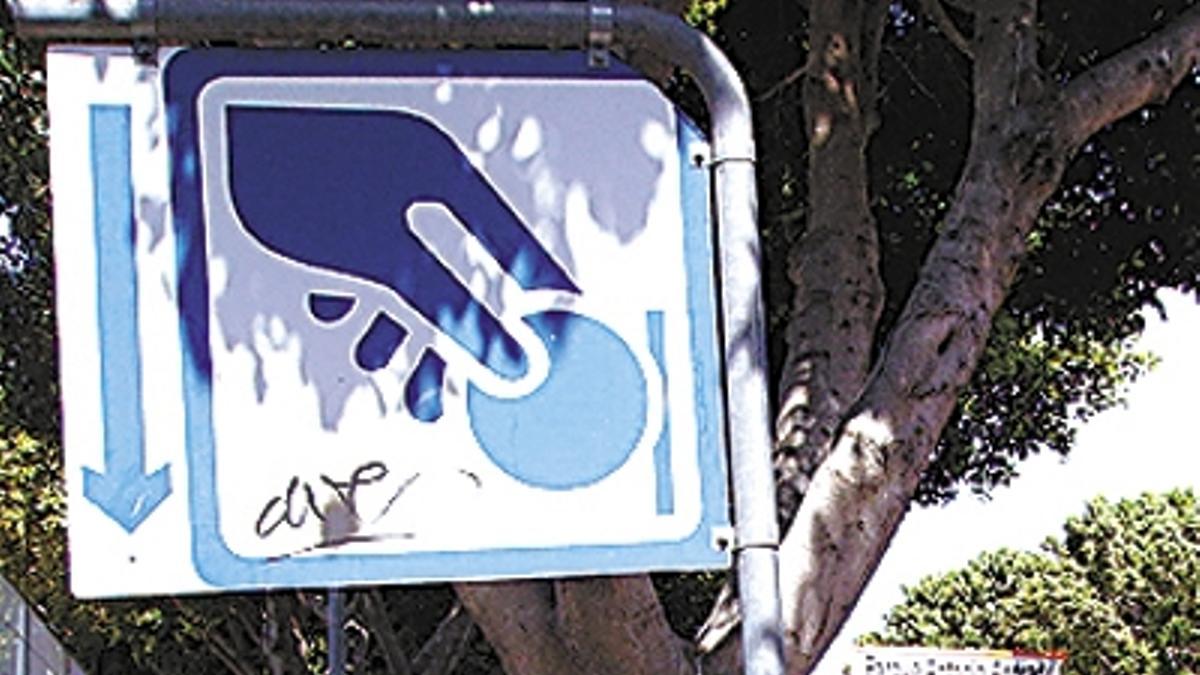 Aparcamientos en zona azul.