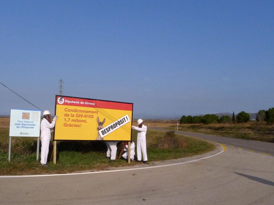 Protesta per obres a una carretera dels Aiguamolls