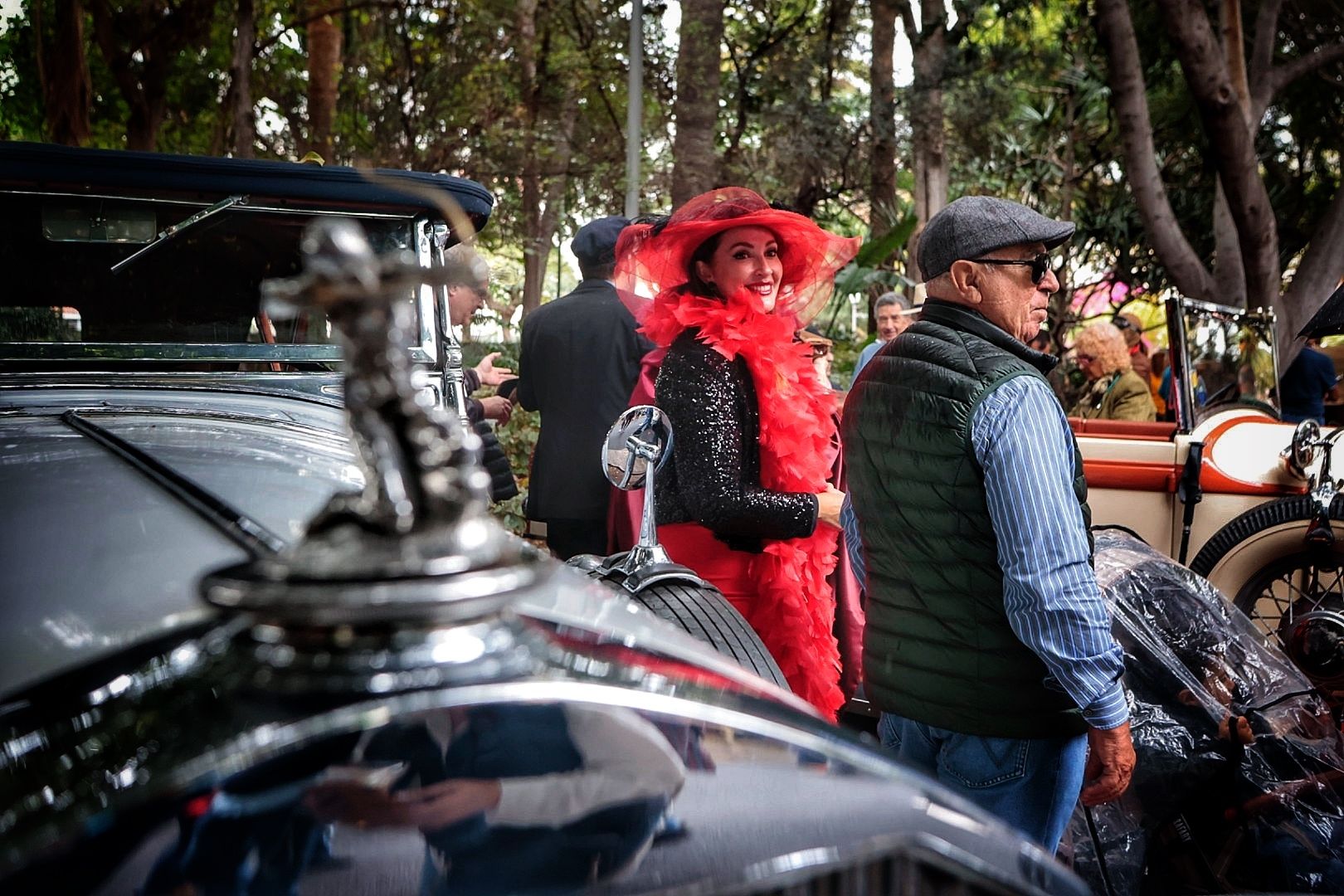 Exhibición de coches antiguos en el Carnaval de Santa Cruz de Tenerife