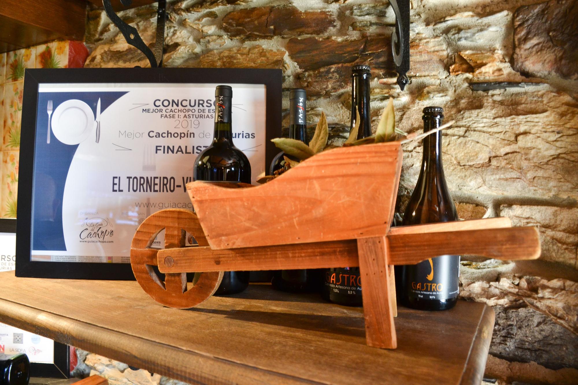 Detalle en uno de los rincones del comedor de El Torneiro.