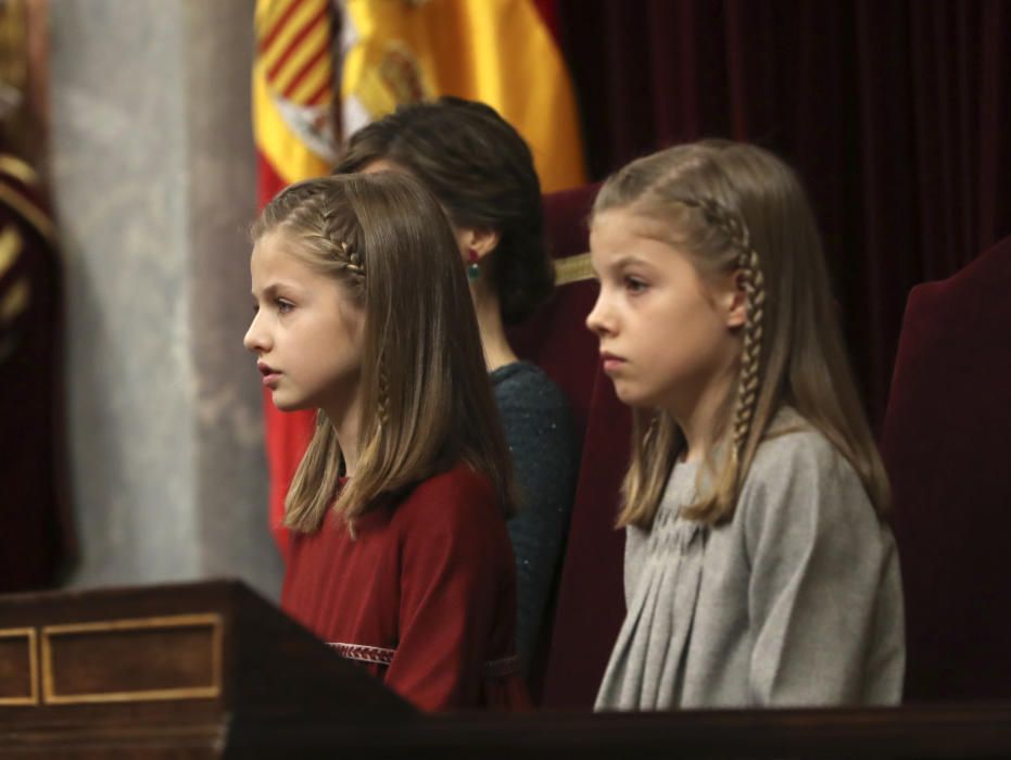 Leonor y Sofía, protagonistas en el Congreso