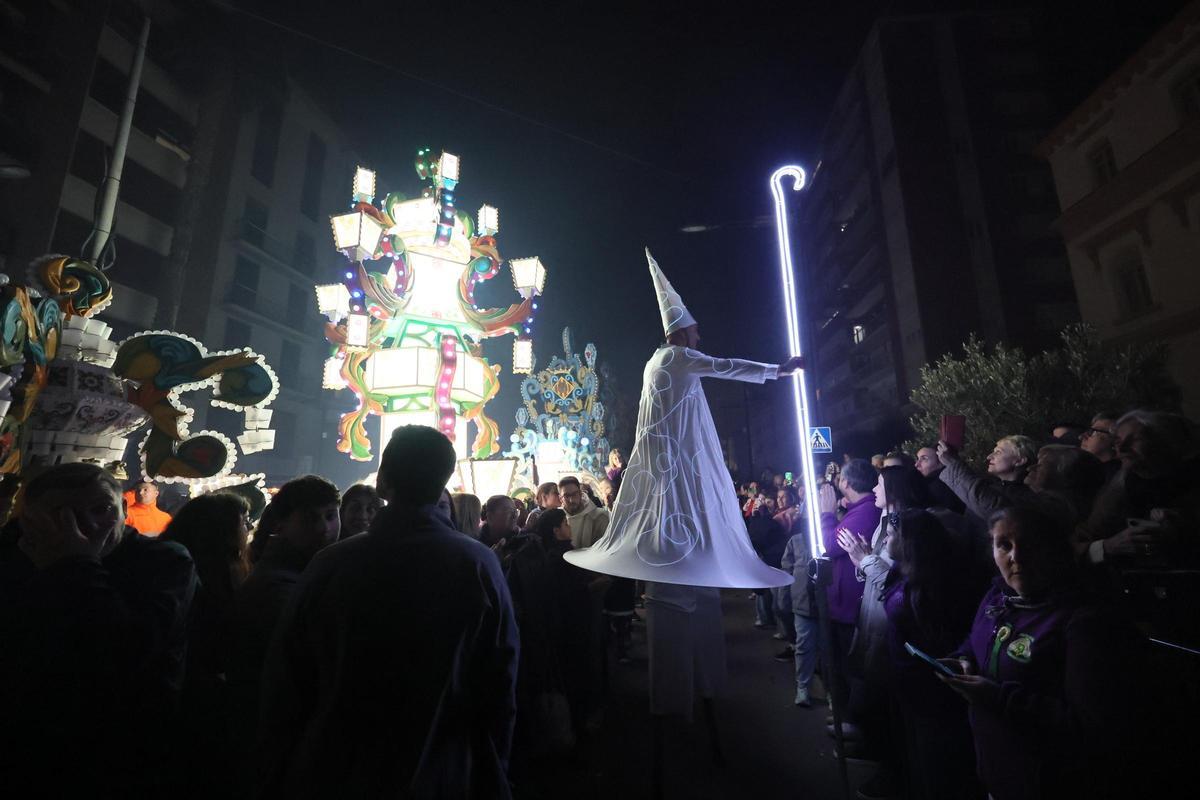 Galería: La Encesa de les Gaiates ilumina Castelló