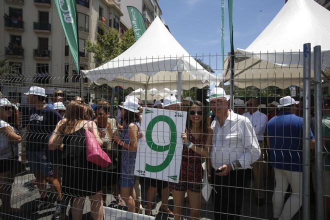 Mascletà en Luceros
