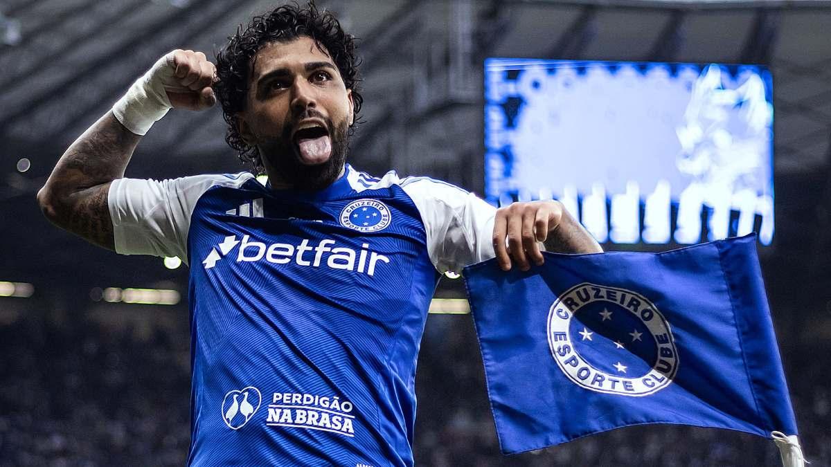 Gabigol llega al Santos cedido por el Cruzeiro