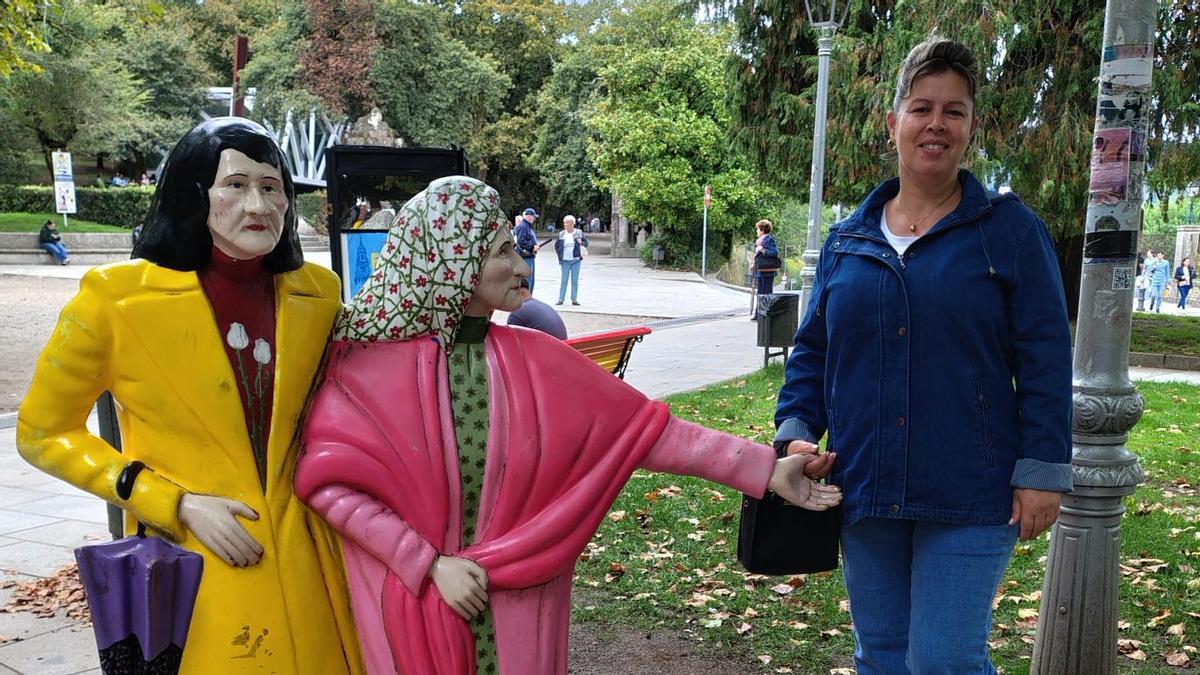 Misleidy Chávez, en la Alameda de Santiago, llegó a Galicia desde Cuba, junto a su familia, en enero de este año.
