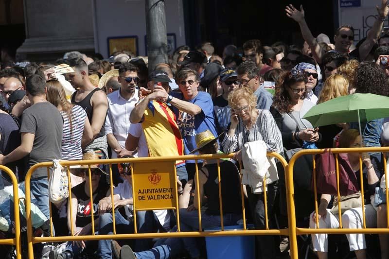 Búscate en la mascletà del 9 de marzo