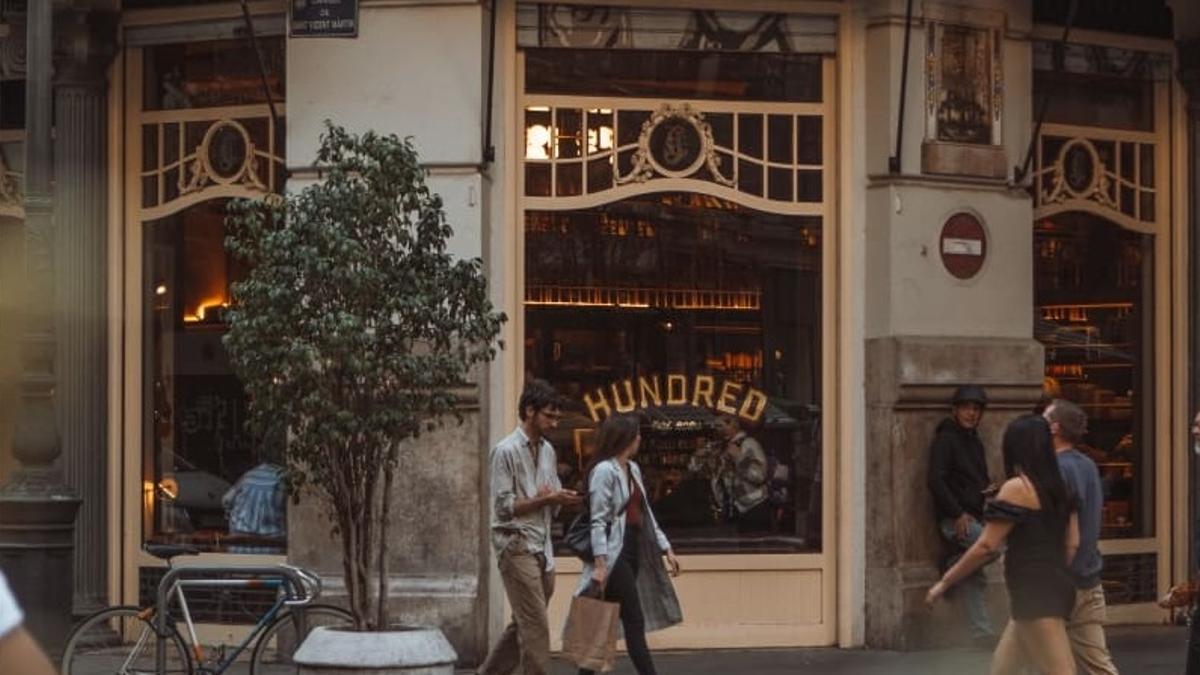 Establecimiento de Hundred Burguers.