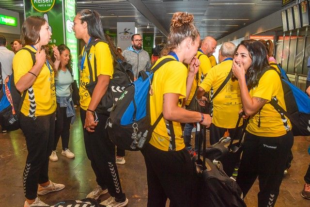 Llegada del Rocasa al Aeropuerto de Gran Canaria