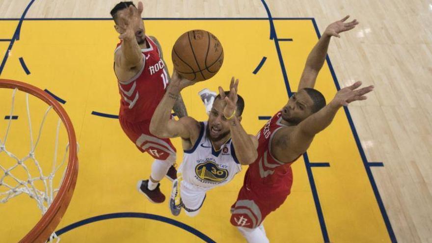 Curry conduce la paliza de los Warriors ante los Rockets