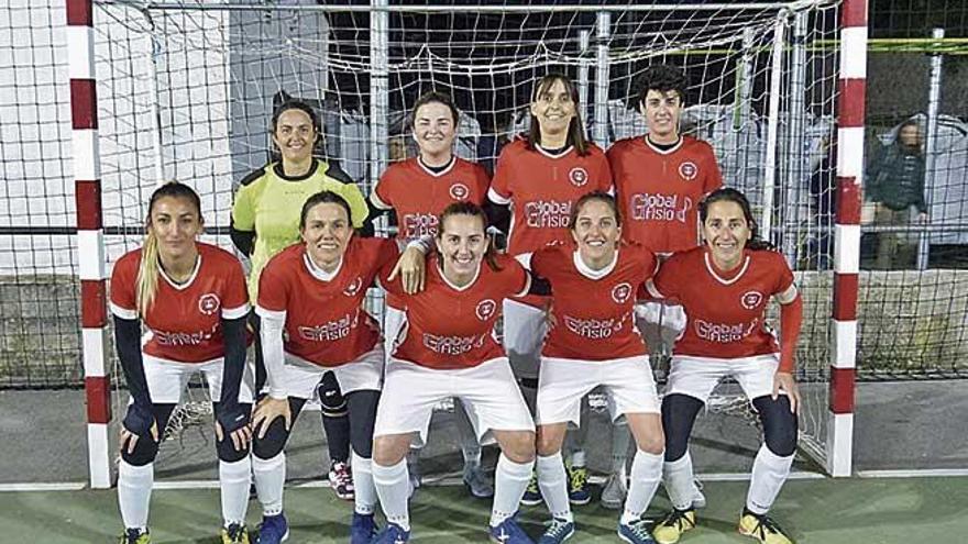 Equipo del Recreatiu Puigpunyent i Galilea, líder de la Copa AIDEB.