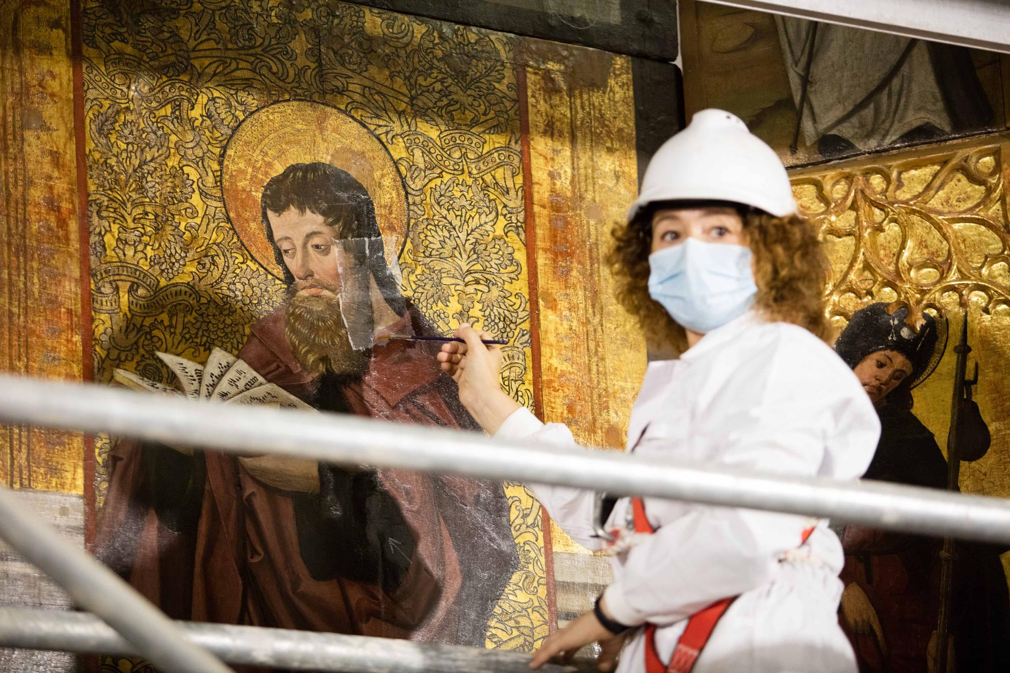 El retablo de la iglesia de Jesús, en Ibiza, pasa la ITV