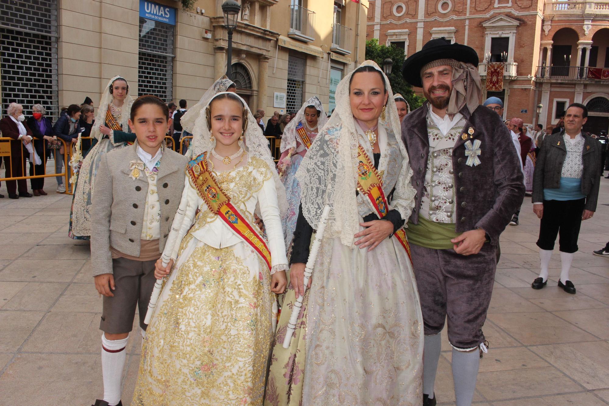 La fuerza de las Fallas en la Procesión de la Virgen (II)