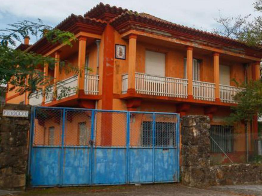 Esta casa en Ferrazo fue en su día residencia de la familia Jaureguízar.