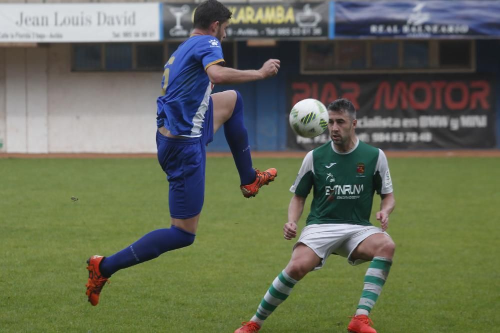 El partido entre el Real Avilés y el Llanes, en imágenes