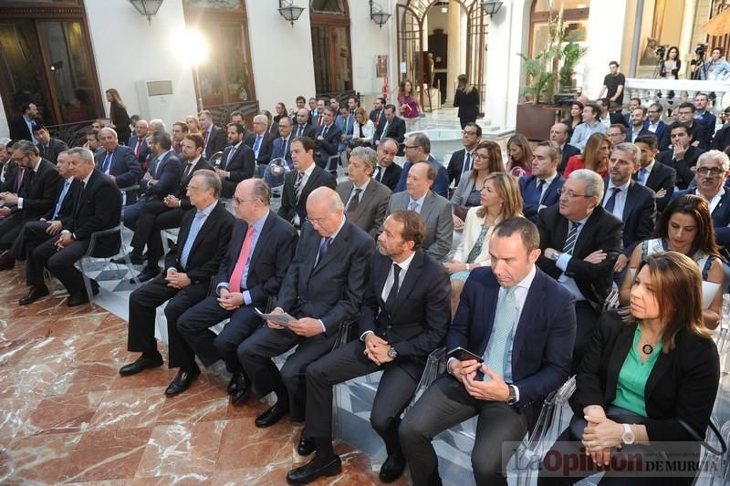 El presidente de la AEB participa en el Foro Nueva Murcia