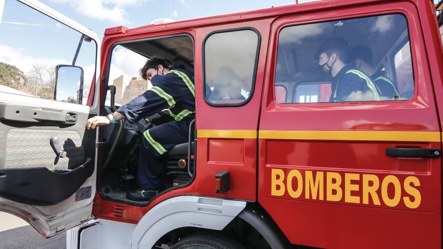 Ingresados dos ancianos tras un incendio en su vivienda en Cáceres