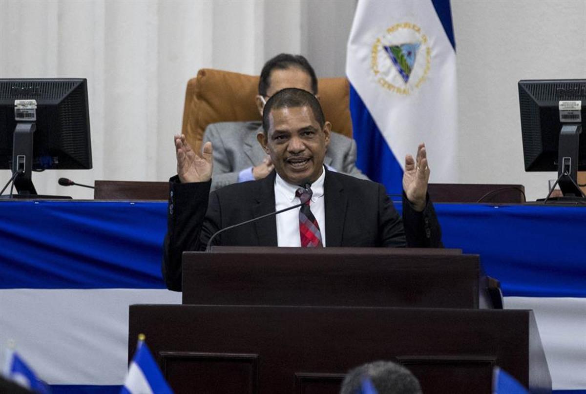 Alerten sobre la consolidació de sistemes dictatorials a l’Amèrica Central Alerten sobre la consolidació de sistemes dictatorials a l’Amèrica Central