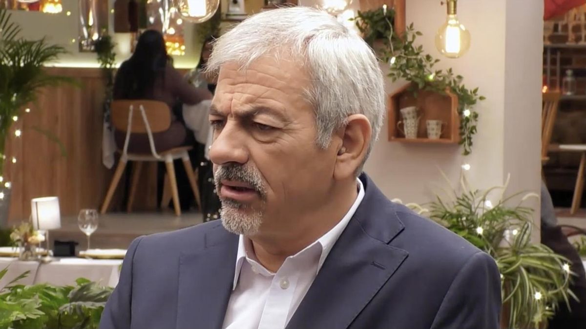 L’inesperat comentari de Carlos Sobera a ‘First Dates’ que va sorprendre Matías Roure L’inesperat comentari de Carlos Sobera a ‘First Dates’ que va sorprendre Matías Roure